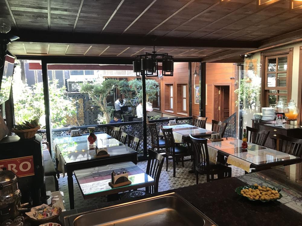 Ferman Konak Hotel Istanbul Bagian luar foto
