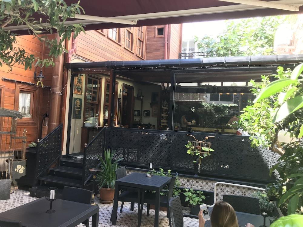 Ferman Konak Hotel Istanbul Bagian luar foto